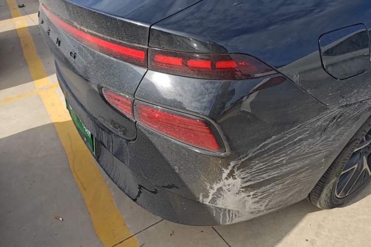 Used XPeng P7 2023 P7i 610 Max Performance Edition Right Rear Taillight
