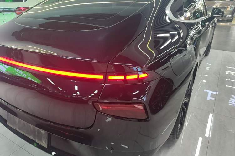 Used XPeng P7 2023 586E Right Rear Taillight