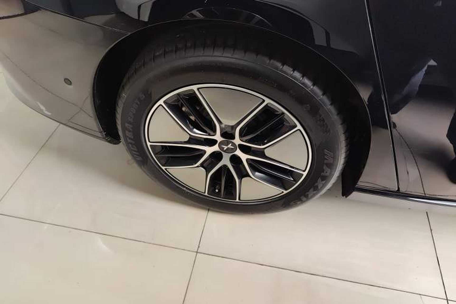 Used XPeng P7 2023 P7i 702 Pro Right Rear Wheel Hub