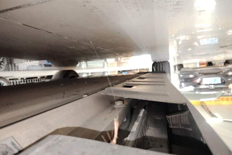 Used XPeng P7 2023 P7i 702 Max Right Side Sill