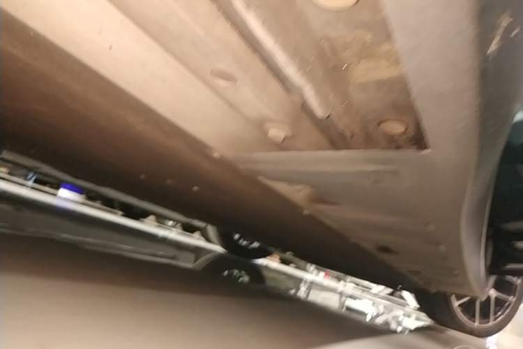 Used XPeng P7 2023 P7i 702 Pro Right Side Sill