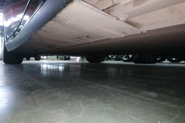 Used XPeng P7 2023 P7i 702 Max Right Side Sill