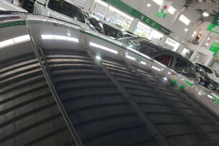 Used XPeng P7 2023 586E Roof