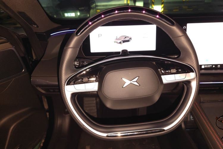 Used XPeng P7 2023 P7i 702 Pro Steering Wheel
