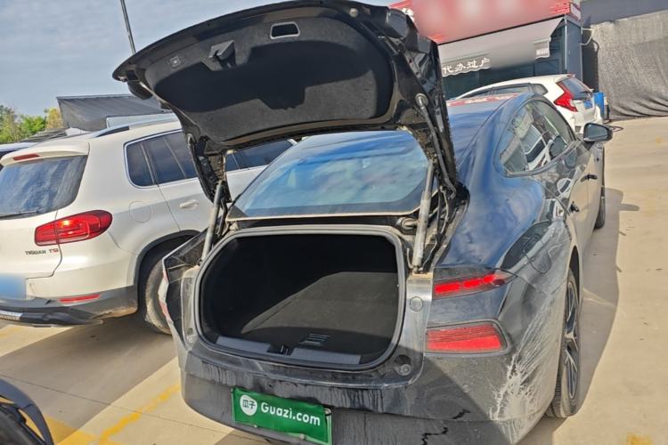 Used XPeng P7 2023 P7i 610 Max Performance Edition Trunk