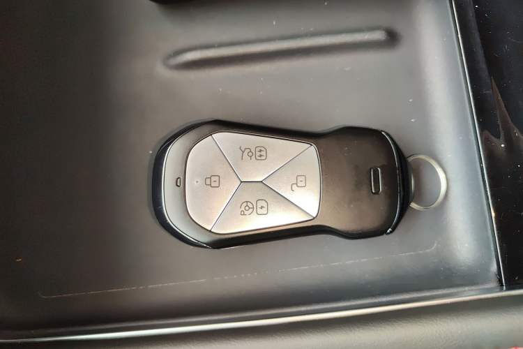 Used XPeng P7 2023 P7i 702 Pro Vehicle Key