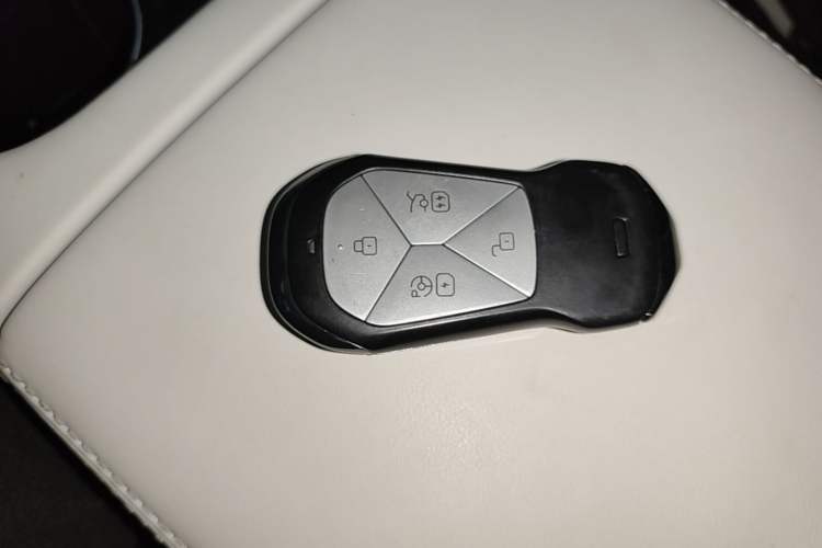 Used XPeng P7 2023 P7i 702 Pro Vehicle Key