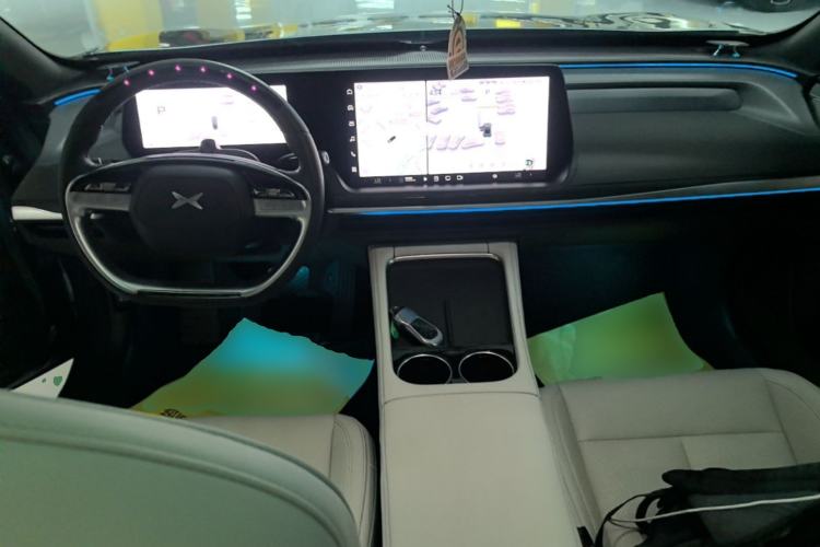 Used XPeng P7 2023 P7i 702 Pro Center Console