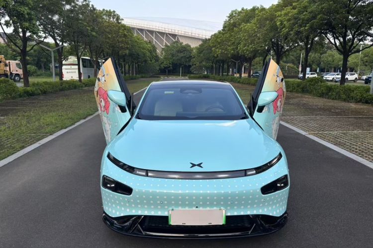 Used XPeng P7 2023 P7i 610 Pengyi Performance Edition Exterior 1