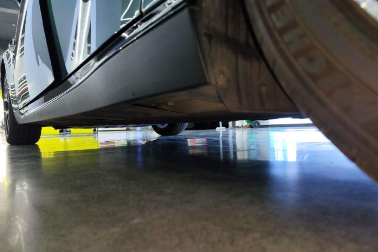 Used XPeng P7 2023 P7i 702 Pro Left Side Sill