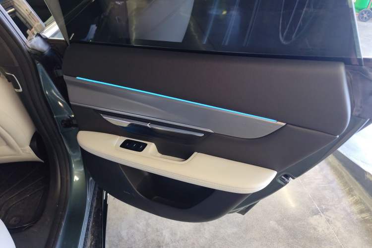 Used XPeng P7 2023 P7i 702 Pro Right Rear Door Interior