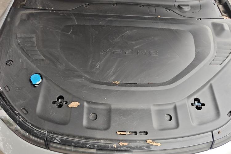 Used XPeng P7 2023 P7i 702 Pro Engine Bay