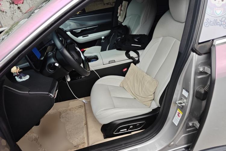 Used XPeng P7 2023 P7i 702 Pro Left Front Seat