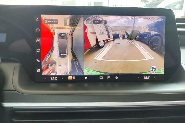 Used XPeng P7 2023 P7i 610 Max Performance Edition Audio And AC Panel