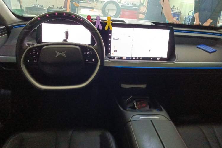 Used XPeng P7 2023 480E Center Console