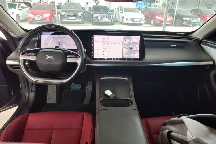 Used XPeng P7 2023 P7i 702 Max Center Console