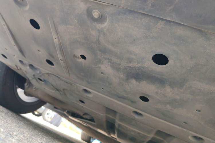 Used XPeng P7 2023 P7i 702 Pro Chassis Rear