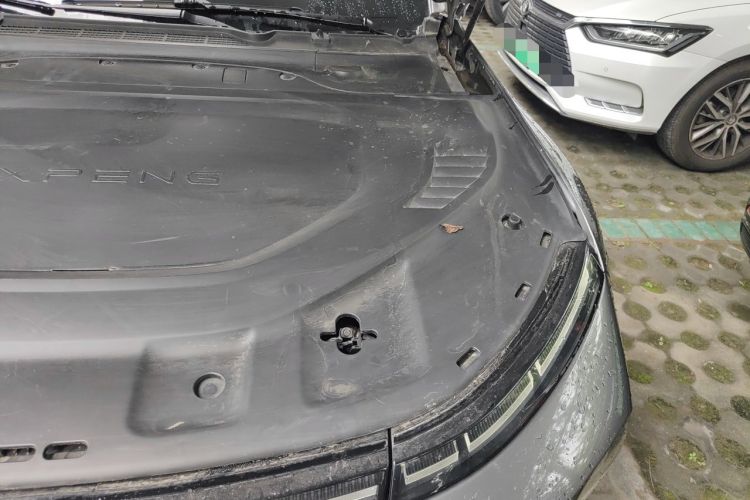 Used XPeng P7 2023 P7i 610 Max Performance Edition Engine Bay Left