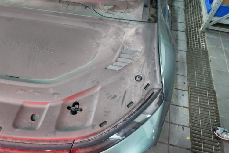 Used XPeng P7 2023 P7i 702 Max Engine Bay Left