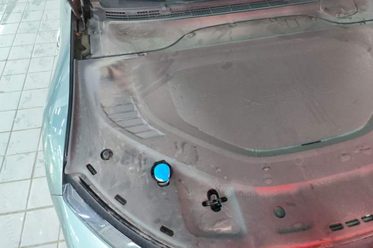 Used XPeng P7 2023 P7i 702 Max Engine Bay Right
