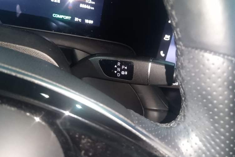 Used XPeng P7 2023 P7i 702 Pro Gear Lever