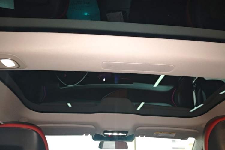 Used XPeng P7 2023 P7i 702 Max Headliner