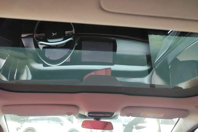 Used XPeng P7 2023 P7i 610 Max Performance Edition Headliner