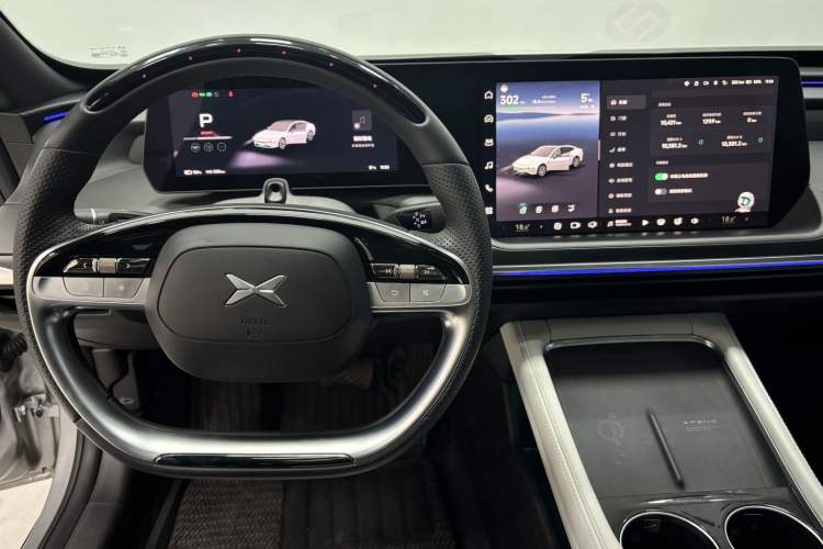 Used XPeng P7 2023 P7i 610 Max Performance Edition Interior 2