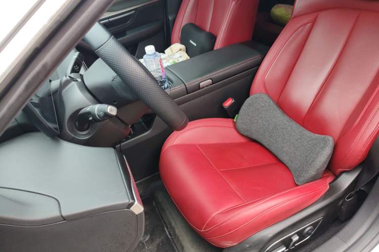 Used XPeng P7 2023 P7i 702 Pro Left Front Seat