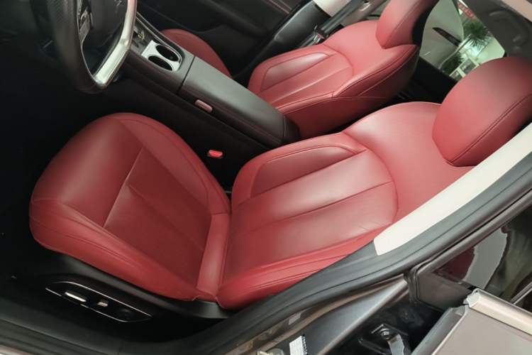 Used XPeng P7 2023 P7i 702 Pro Left Front Seat