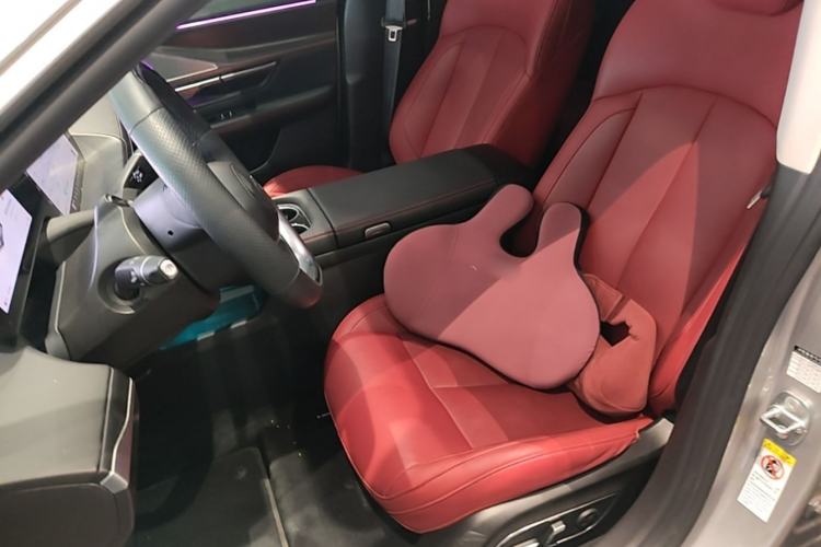 Used XPeng P7 2023 P7i 702 Max Left Front Seat
