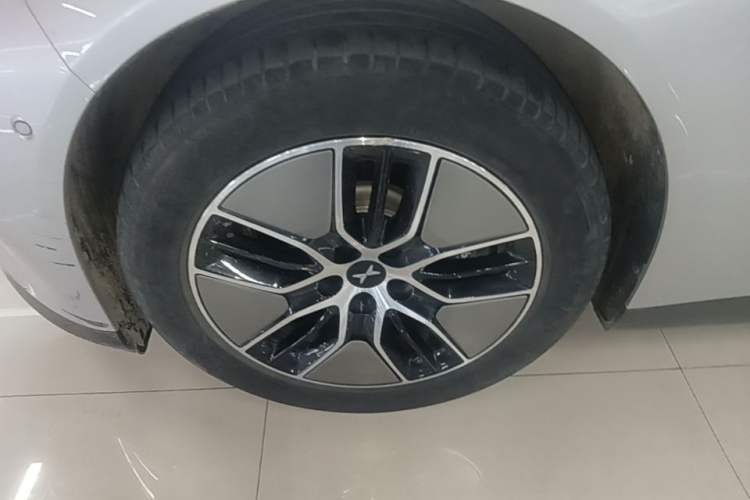 Used XPeng P7 2023 P7i 702 Pro Left Front Wheel Hub