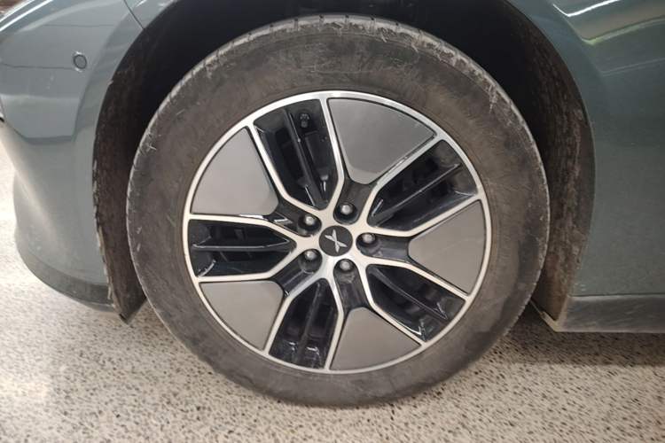 Used XPeng P7 2023 P7i 702 Pro Left Front Wheel Hub