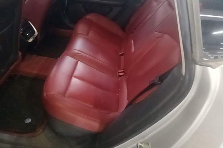 Used XPeng P7 2023 P7i 702 Pro Left Rear Seat