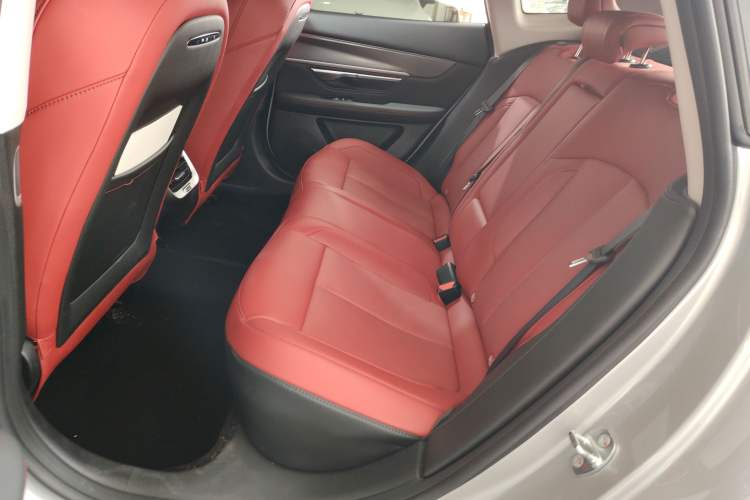 Used XPeng P7 2023 P7i 702 Max Left Rear Seat