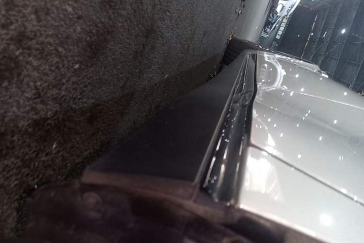 Used XPeng P7 2023 P7i 702 Pro Left Side Sill