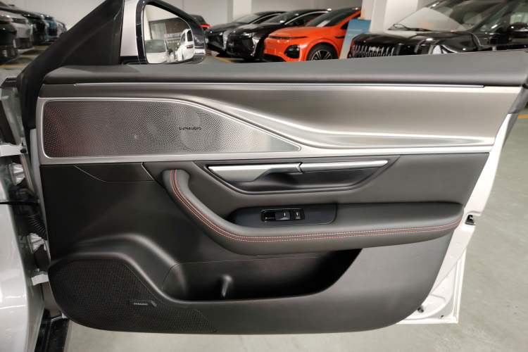 Used XPeng P7 2023 P7i 702 Max Right Front Door Interior