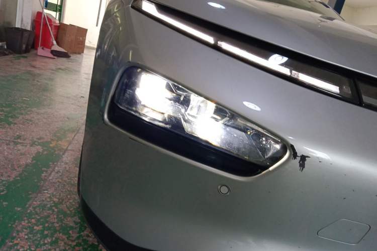Used XPeng P7 2023 480E Right Front Headlight