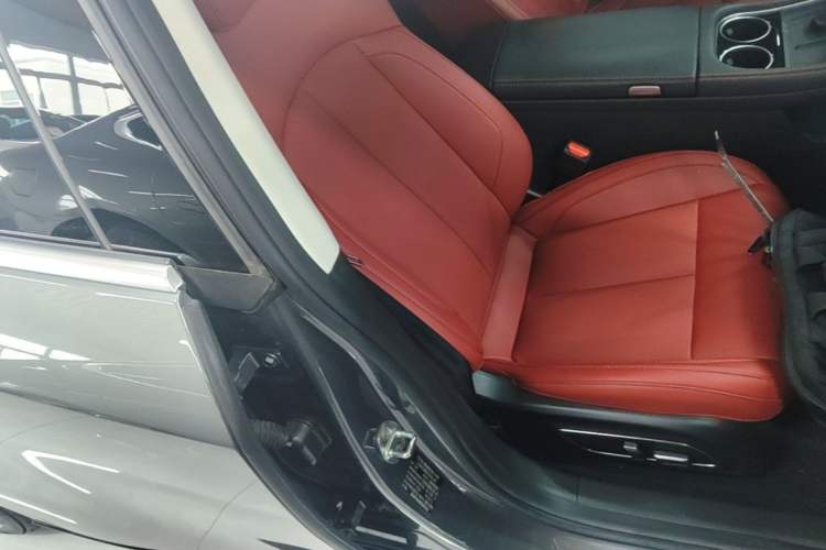 Used XPeng P7 2023 P7i 702 Max Right Front Seat