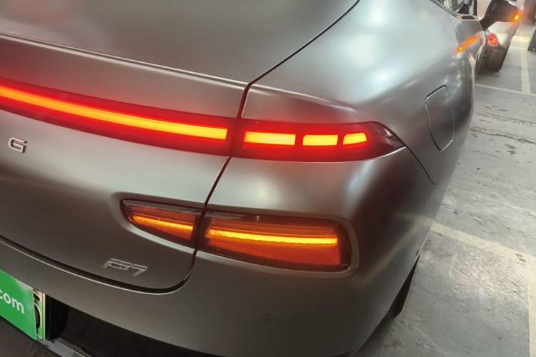 Used XPeng P7 2023 P7i 702 Pro Right Rear Taillight