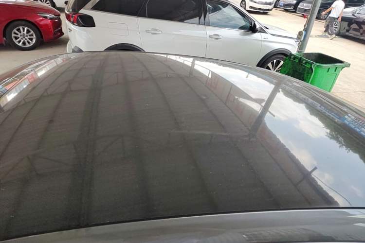 Used XPeng P7 2023 P7i 702 Max Roof
