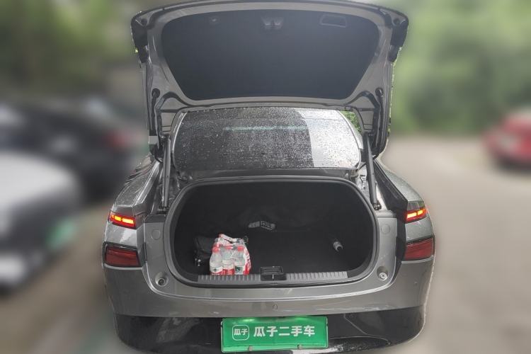 Used XPeng P7 2023 P7i 610 Max Performance Edition Trunk
