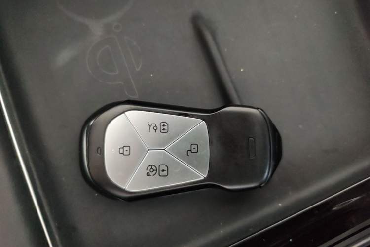 Used XPeng P7 2023 P7i 702 Max Vehicle Key