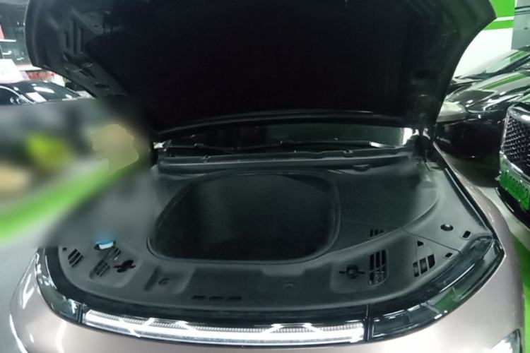 Used XPeng P7 2023 480E Engine Bay