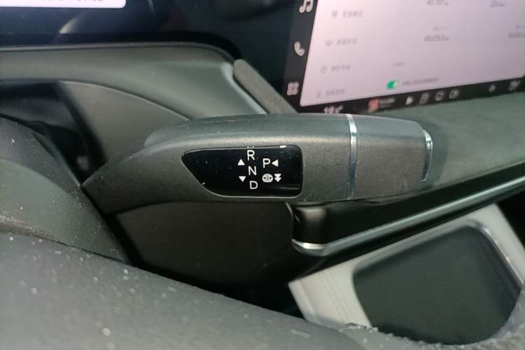 Used XPeng P7 2023 P7i 702 Pro Gear Lever
