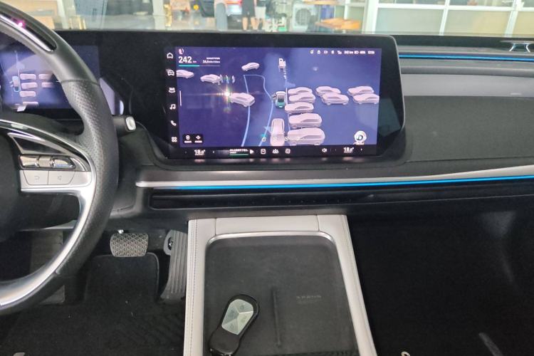 Used XPeng P7 2023 P7i 610 Max Performance Edition Audio And AC Panel