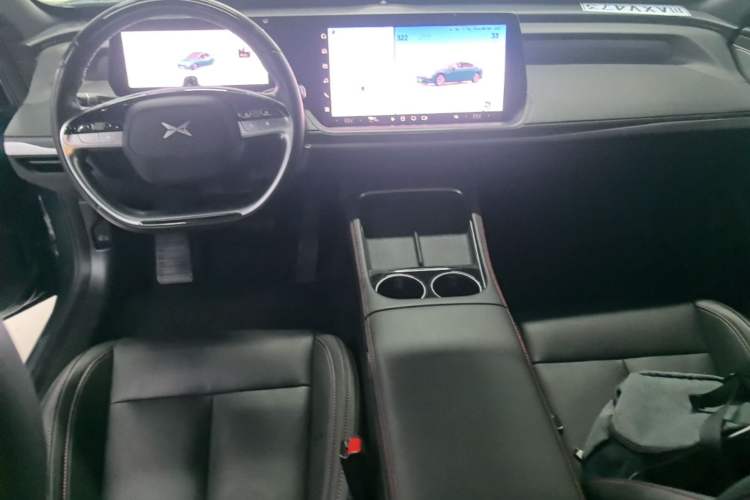 Used XPeng P7 2023 P7i 702 Pro Center Console