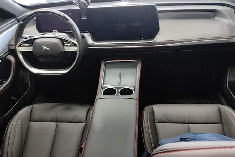 Used XPeng P7 2023 P7i 702 Pro Center Console