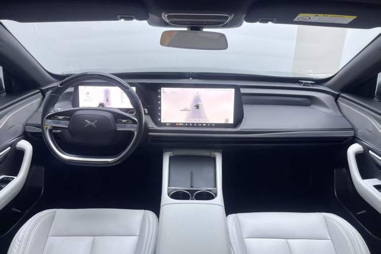 Used XPeng P7 2023 P7i 702 Max Center Console