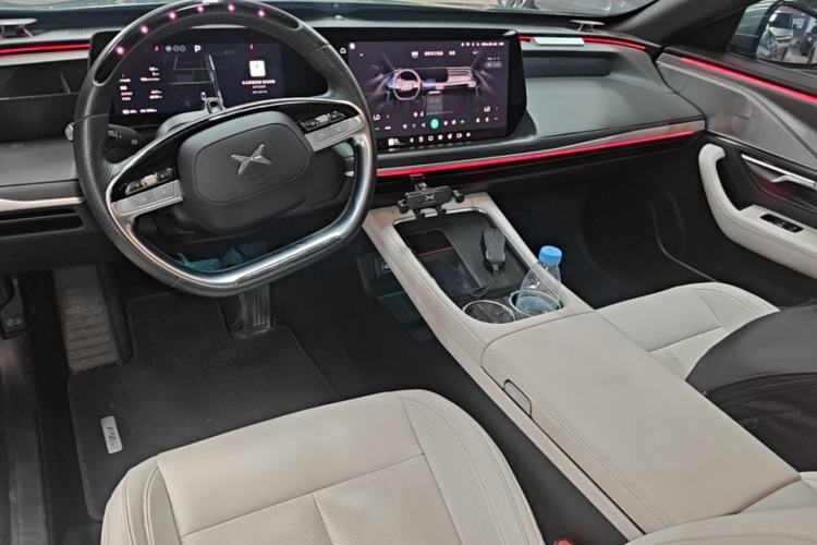 Used XPeng P7 2023 P7i 702 Max Center Console